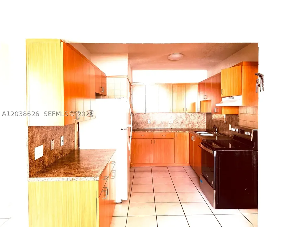 1600 NW 13th Court Fort Lauderdale FL 33311
