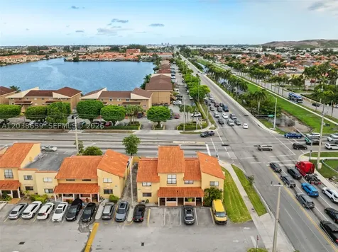 2770 W 60th Place Hialeah FL 33016