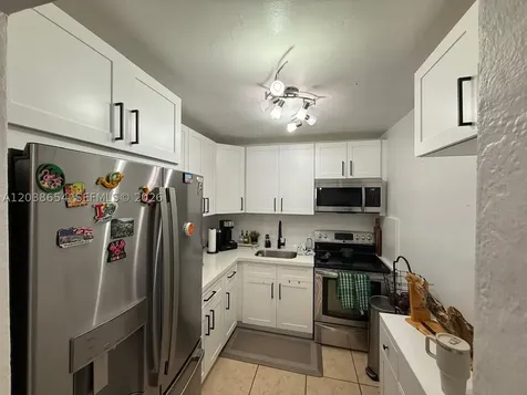 1275 W 35th Street Hialeah FL 33012