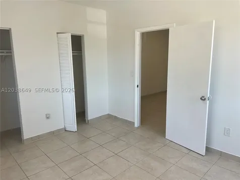 1043 NW 2nd Street Miami FL 33128