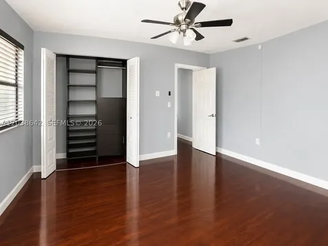5476 Gate Lake Road Tamarac FL 33319