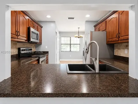 5476 Gate Lake Road Tamarac FL 33319