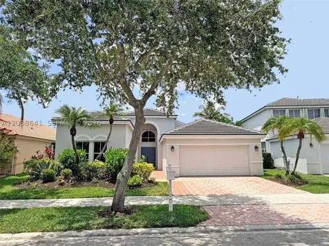 1212 Falls Boulevard Weston FL 33327