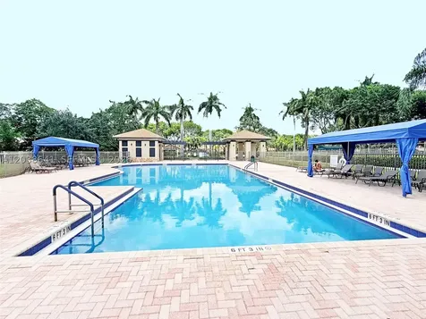 1212 Falls Boulevard Weston FL 33327
