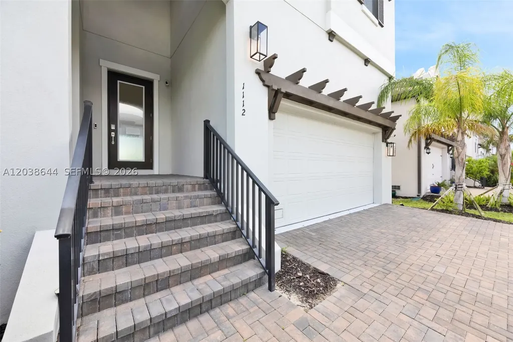 1112 Seagrape Drive Other City - In The State Of Florida FL 33570