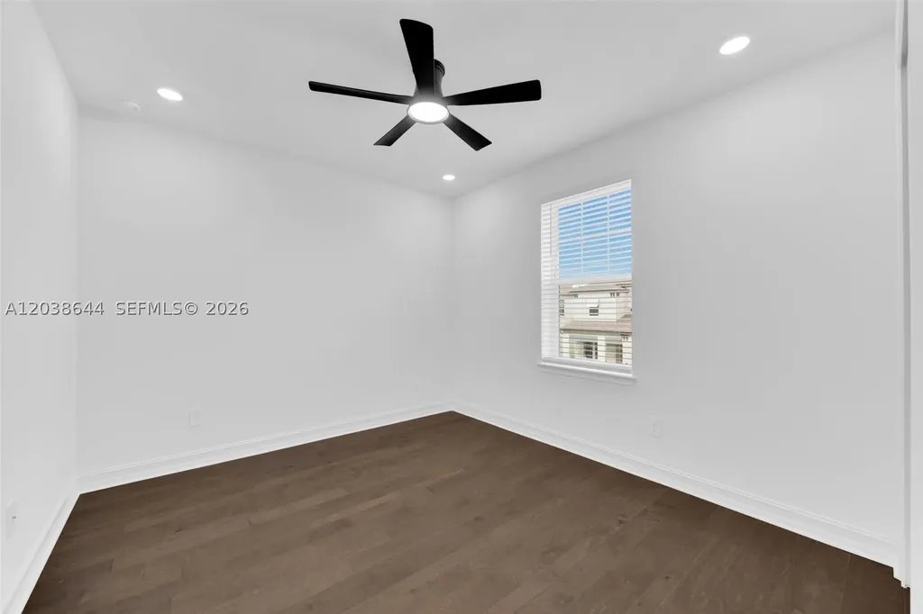 1112 Seagrape Drive Other City - In The State Of Florida FL 33570