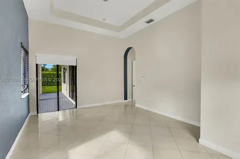 18861 SW 77th Court Cutler Bay FL 33157