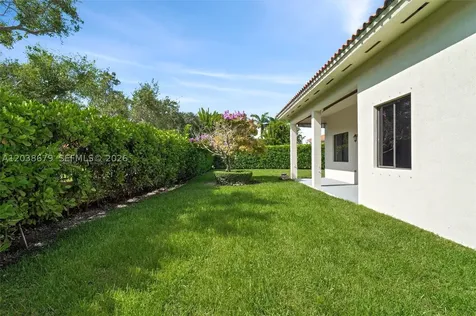 18861 SW 77th Court Cutler Bay FL 33157