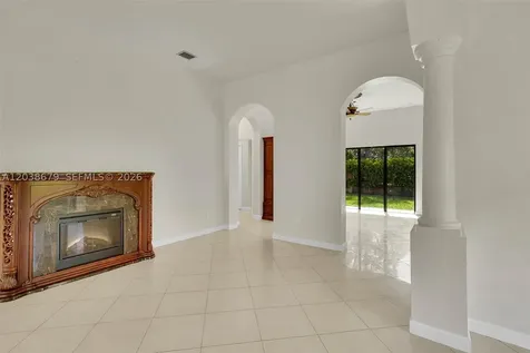 18861 SW 77th Court Cutler Bay FL 33157