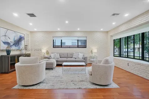 850 NE 182nd Terrace North Miami Beach FL 33162