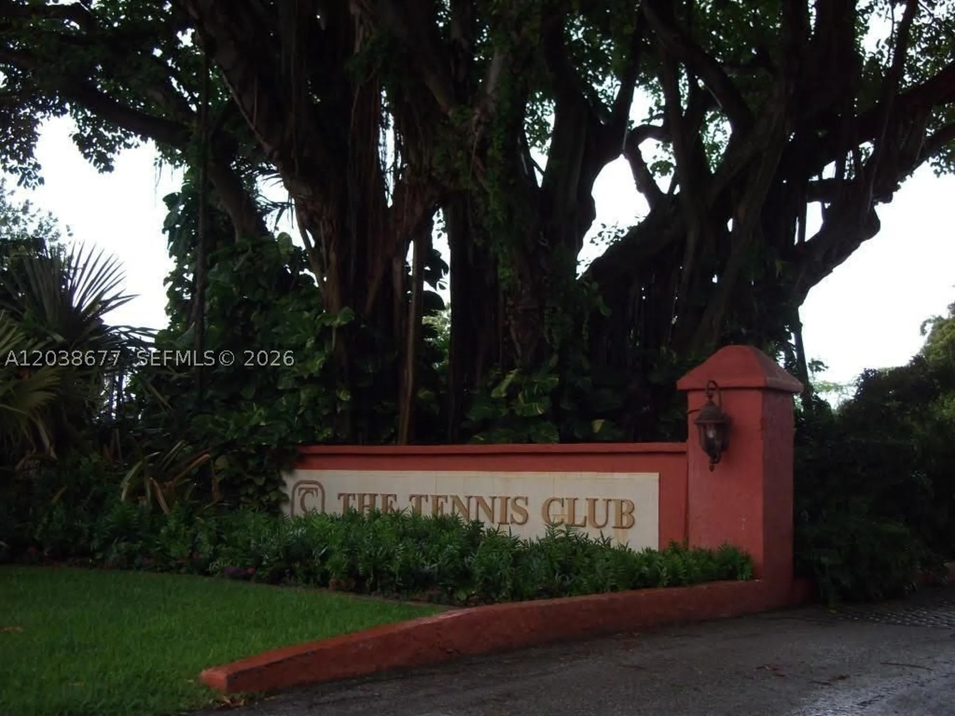 660 Tennis Club Drive Fort Lauderdale FL 33311