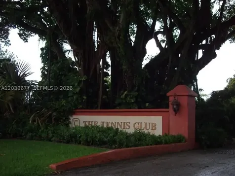 660 Tennis Club Drive Fort Lauderdale FL 33311