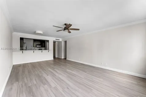 9001 SW 77th Avenue Miami FL 33156