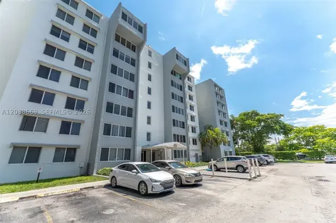 9001 SW 77th Avenue Miami FL 33156