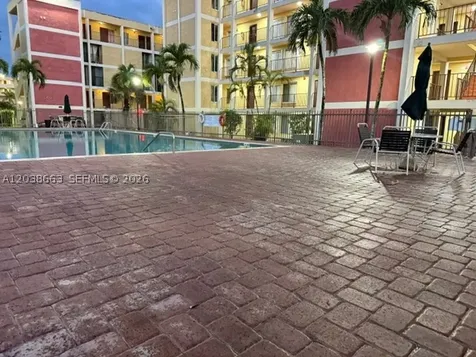 9280 Fontainebleau Boulevard Miami FL 33172