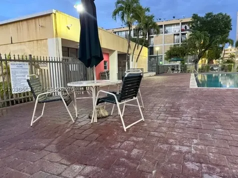 9280 Fontainebleau Boulevard Miami FL 33172