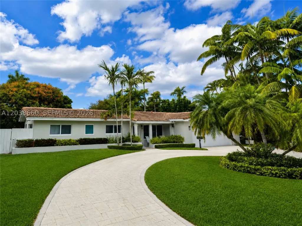 9710 SW 72nd Court Pinecrest FL 33156