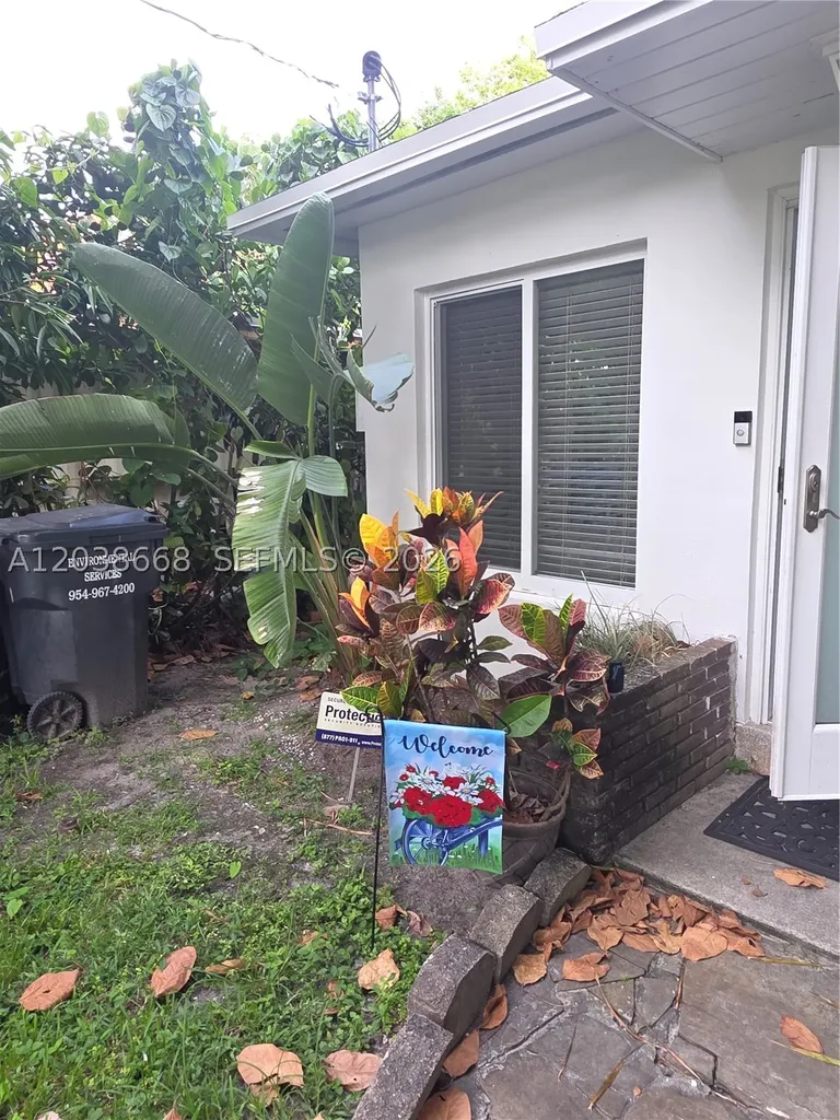 2532 Garfield Street Hollywood FL 33020