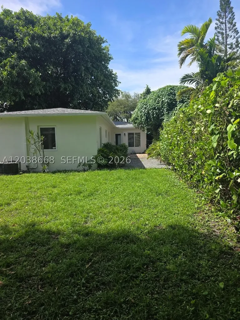 2532 Garfield Street Hollywood FL 33020