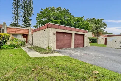 9540 NW 65th Street Tamarac FL 33321