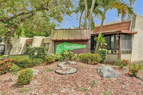 9540 NW 65th Street Tamarac FL 33321