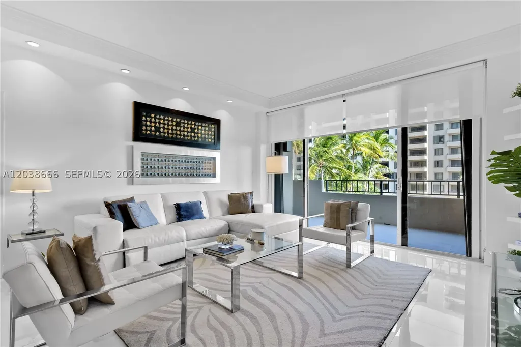 251 Crandon Boulevard Key Biscayne FL 33149