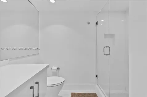 251 Crandon Boulevard Key Biscayne FL 33149