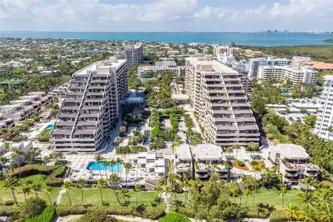 251 Crandon Boulevard Key Biscayne FL 33149