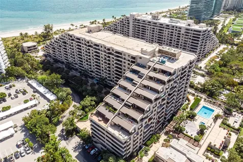 251 Crandon Boulevard Key Biscayne FL 33149