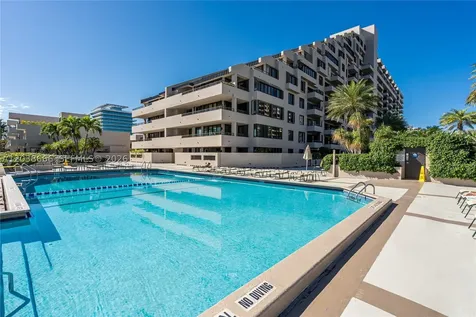 251 Crandon Boulevard Key Biscayne FL 33149