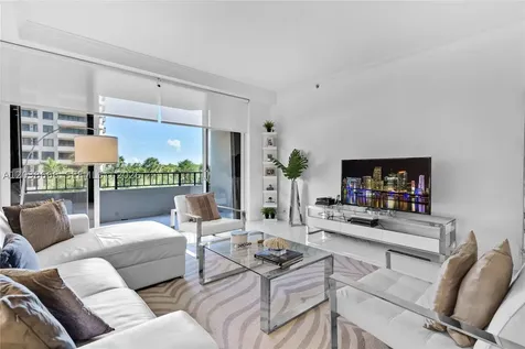 251 Crandon Boulevard Key Biscayne FL 33149