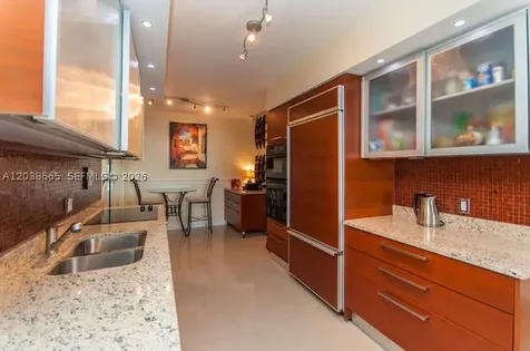 1800 S Ocean Drive Hallandale Beach FL 33009