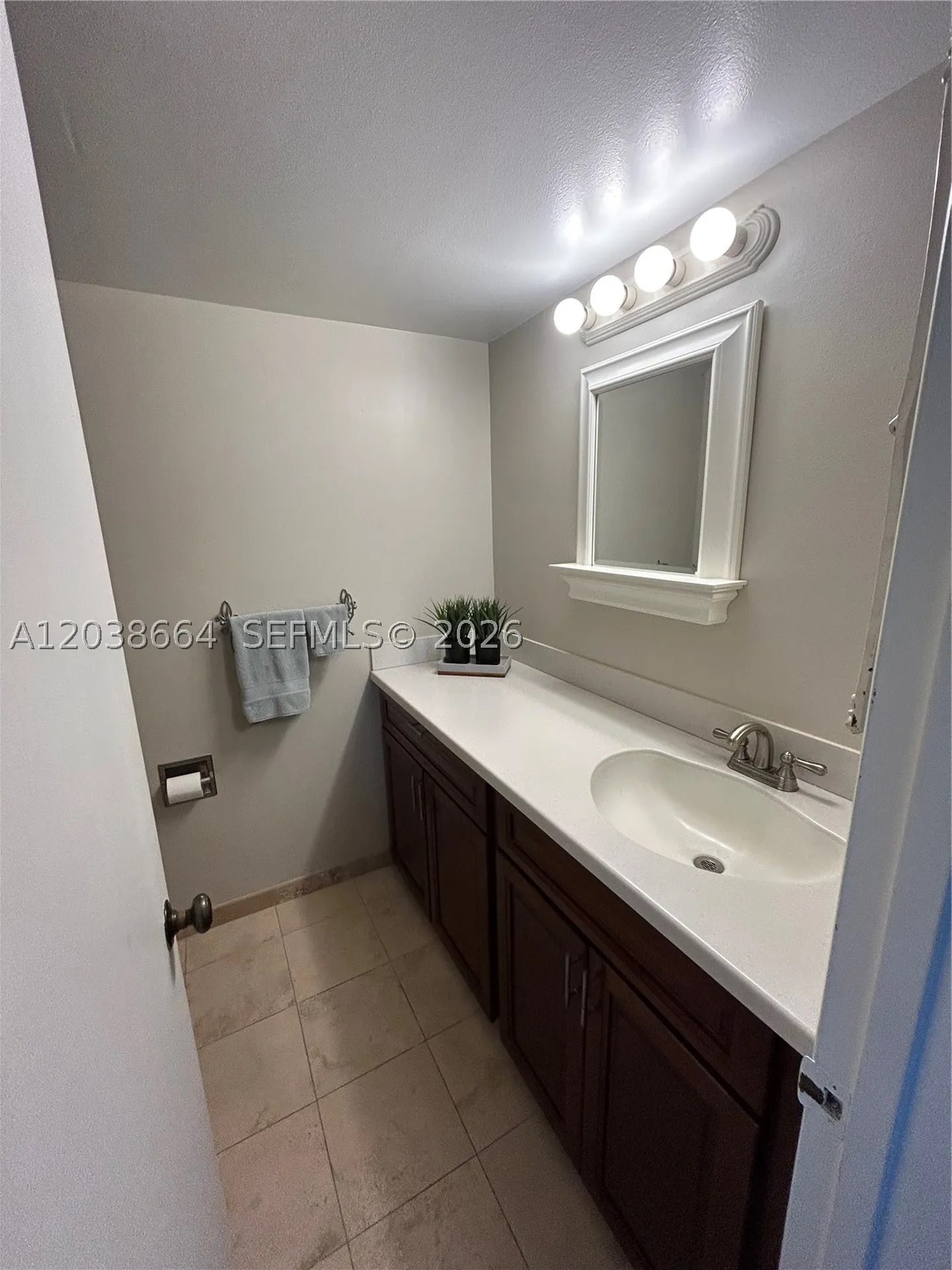 3100 NE 49th Street Fort Lauderdale FL 33308