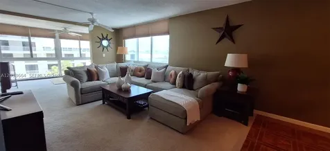 3100 NE 49th Street Fort Lauderdale FL 33308