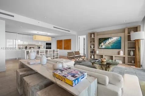 102 24th Street Miami Beach FL 33139