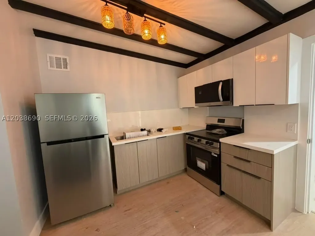 1111 N Victoria Park Road Fort Lauderdale FL 33304