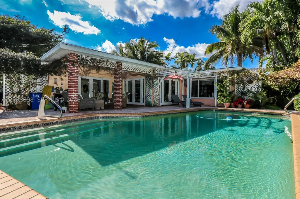 1251 Buchanan Street Hollywood FL 33019