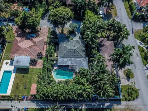 1251 Buchanan Street Hollywood FL 33019