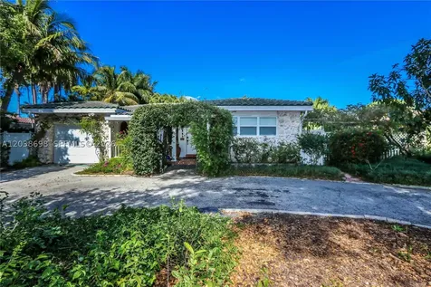 1251 Buchanan Street Hollywood FL 33019