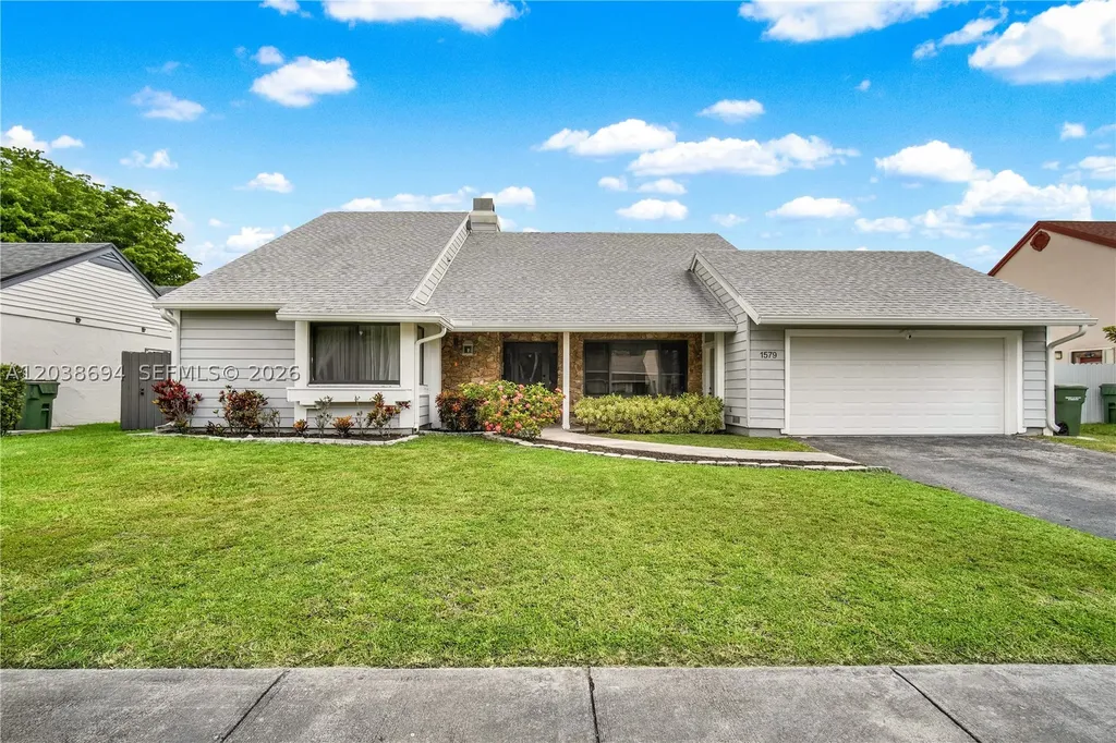 1579 S Goldeneye Lane Homestead FL 33035