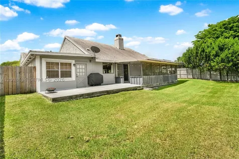 1579 S Goldeneye Lane Homestead FL 33035