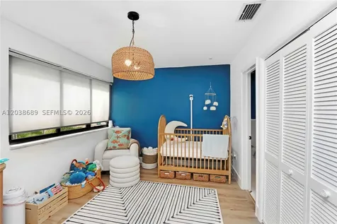 3138 Mary Street Miami FL 33133