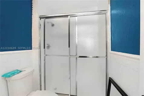 3138 Mary Street Miami FL 33133