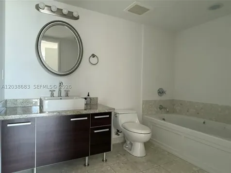 185 SW 7th Street Miami FL 33130