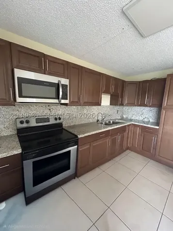 17000 NW 67th Avenue Hialeah FL 33015