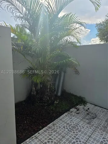 8000 SW 152nd Avenue Miami FL 33193