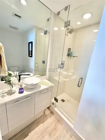 650 NE 32nd Street Miami FL 33137