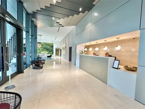 650 NE 32nd Street Miami FL 33137