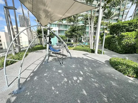 650 NE 32nd Street Miami FL 33137