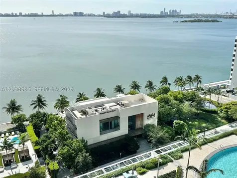 650 NE 32nd Street Miami FL 33137